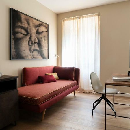 Della Spiga Suites By Brera Apartments 米兰 外观 照片
